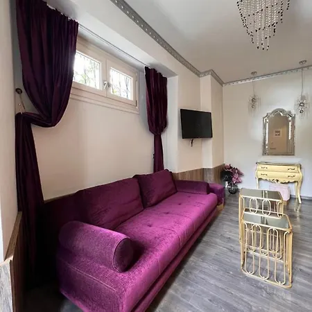 Dafni 4*