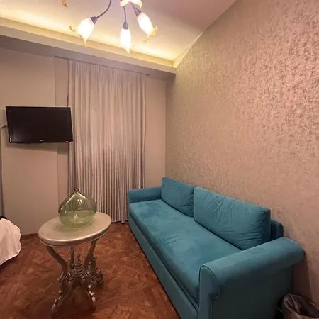 Dafni Guest house 4*