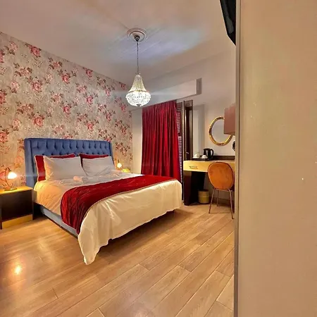 Dafni 4*